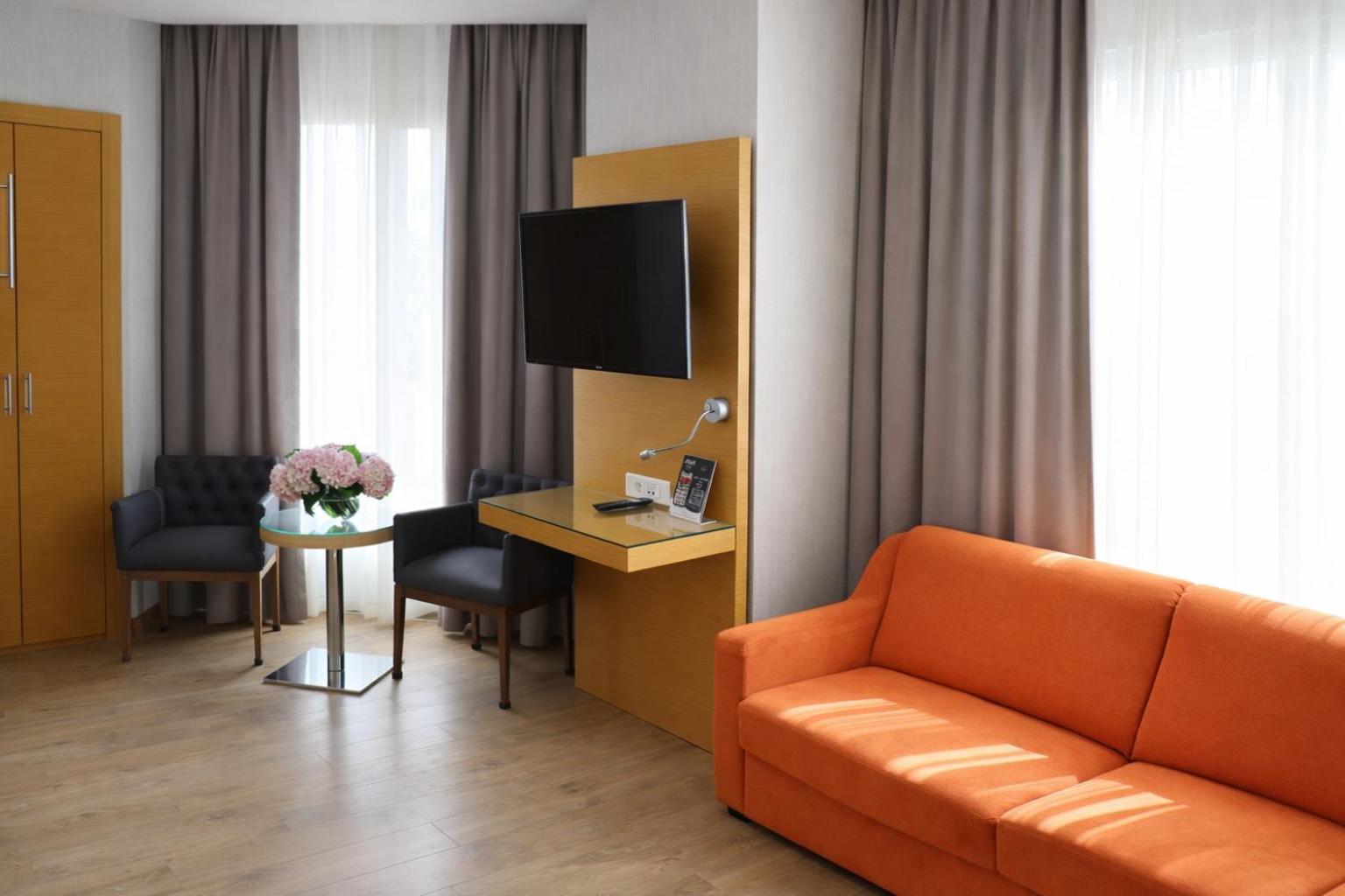 Riva Hotel Taksim — Photos 2